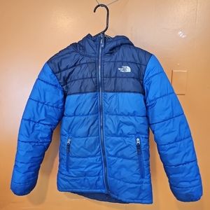 The North Face Boys Reversible Mount Chimborazo Jacket Boys Large 15/16 Blue
